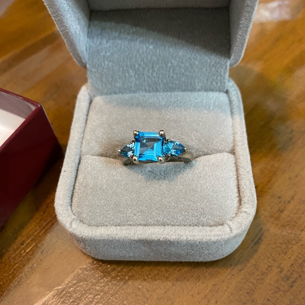 3-stone Blue Topaz Silver Ring NWOT